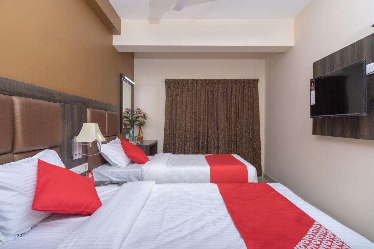 Plaza Hotel Trichy Tiruchirappalli Zewnętrze zdjęcie