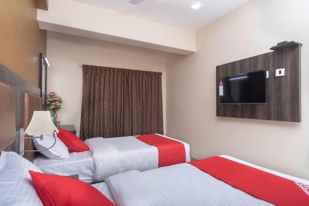 Plaza Hotel Trichy Tiruchirappalli Zewnętrze zdjęcie