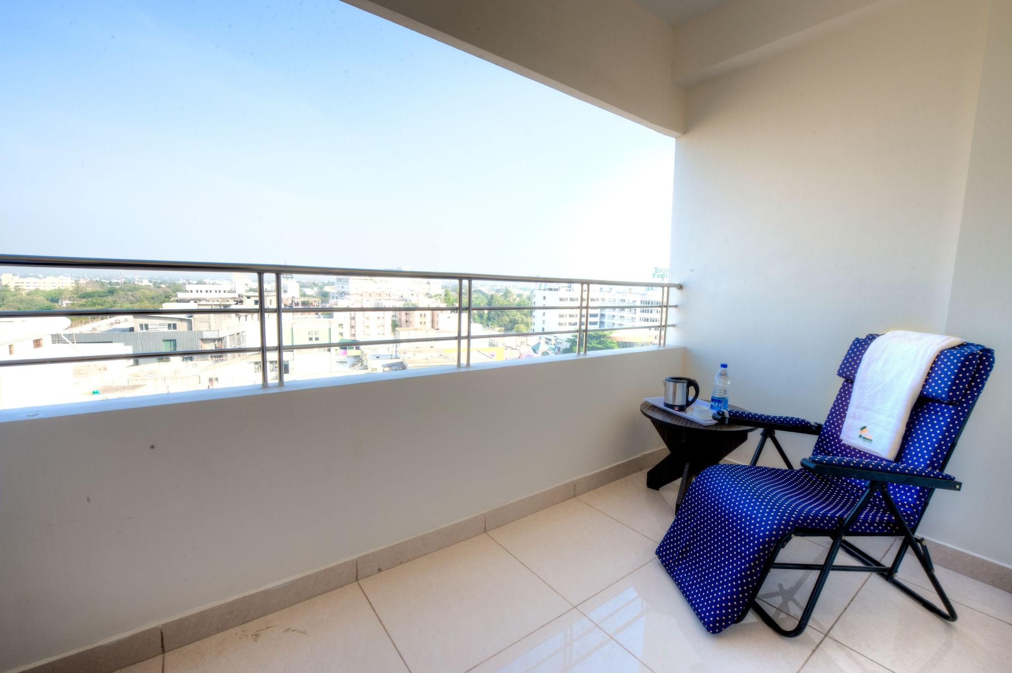 Plaza Hotel Trichy Tiruchirappalli Zewnętrze zdjęcie
