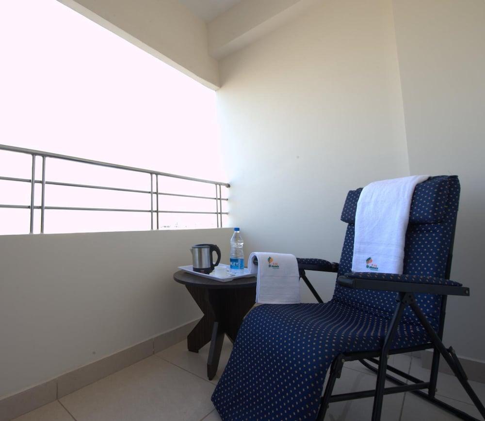 Plaza Hotel Trichy Tiruchirappalli Zewnętrze zdjęcie
