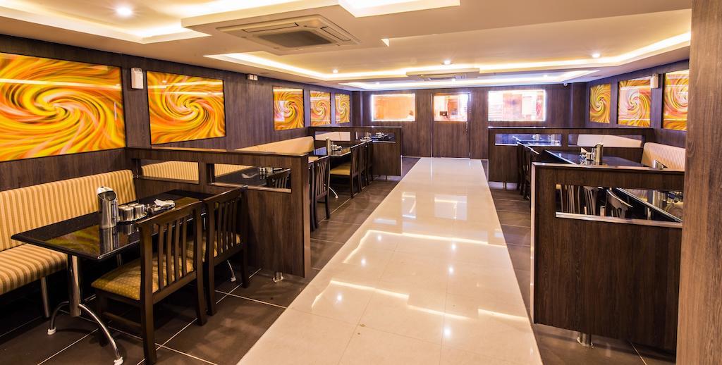 Plaza Hotel Trichy Tiruchirappalli Pokój zdjęcie